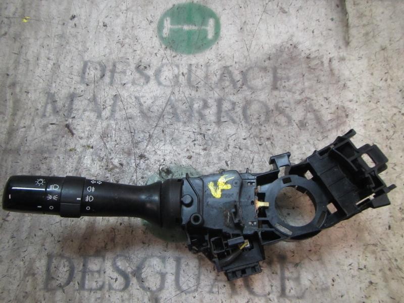 Recambio de mando luces para toyota verso 2.0 d-4d cat referencia OEM IAM 8414005200 0520017F421 0520017F421