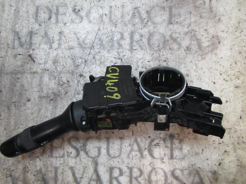 Recambio de mando luces para toyota verso 2.0 d-4d cat referencia OEM IAM 8414005200 0520017F421 0520017F421