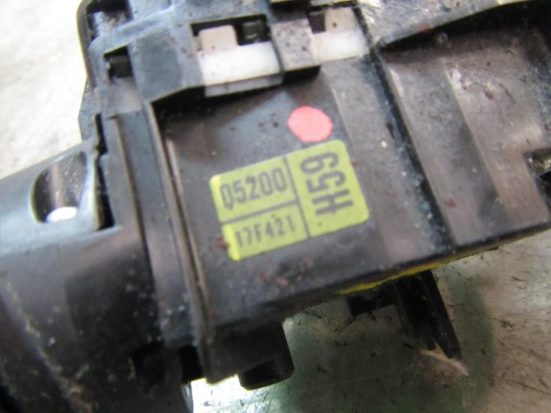 Recambio de mando luces para toyota verso 2.0 d-4d cat referencia OEM IAM 8414005200 0520017F421 0520017F421