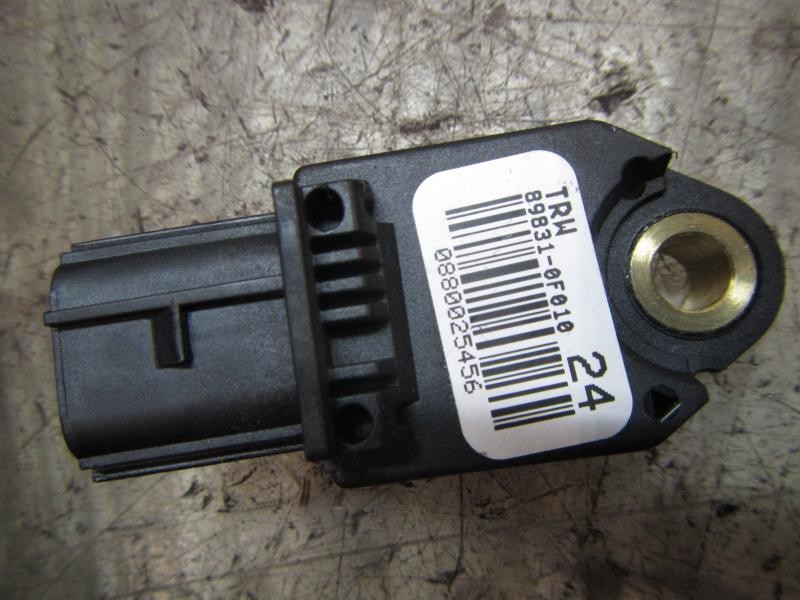 Recambio de modulo electronico para toyota verso 2.0 d-4d cat referencia OEM IAM 898310F010 898310F010 0880025456