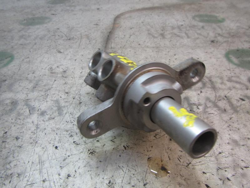 Recambio de bomba freno para citroën c3 1.1 referencia OEM IAM 4601W8  