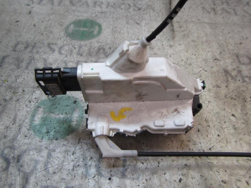 Recambio de cerradura puerta trasera izquierda para citroën c3 1.1 referencia OEM IAM 9800624880  