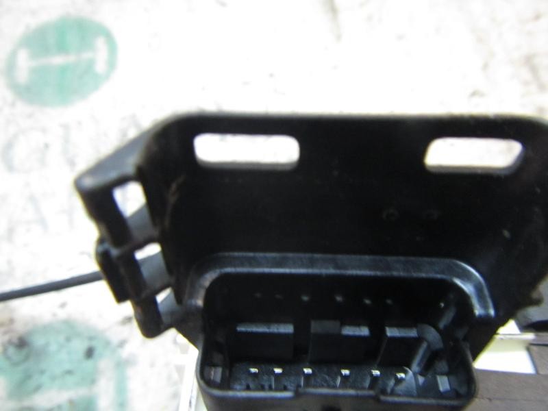 Recambio de cerradura puerta trasera izquierda para citroën c3 1.1 referencia OEM IAM 9800624880  