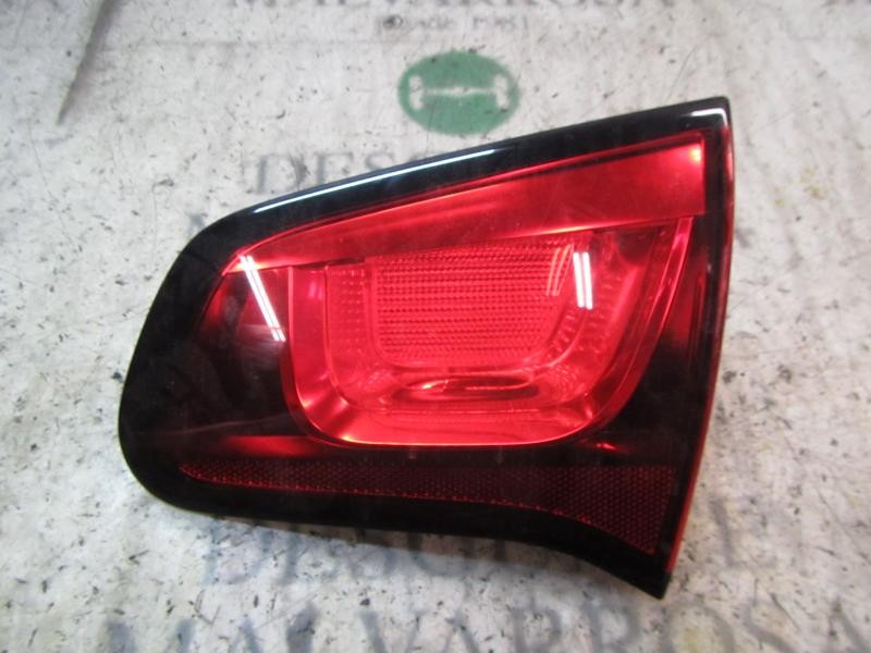 Recambio de piloto trasero derecho interior para citroën c3 1.1 referencia OEM IAM 6351JC  