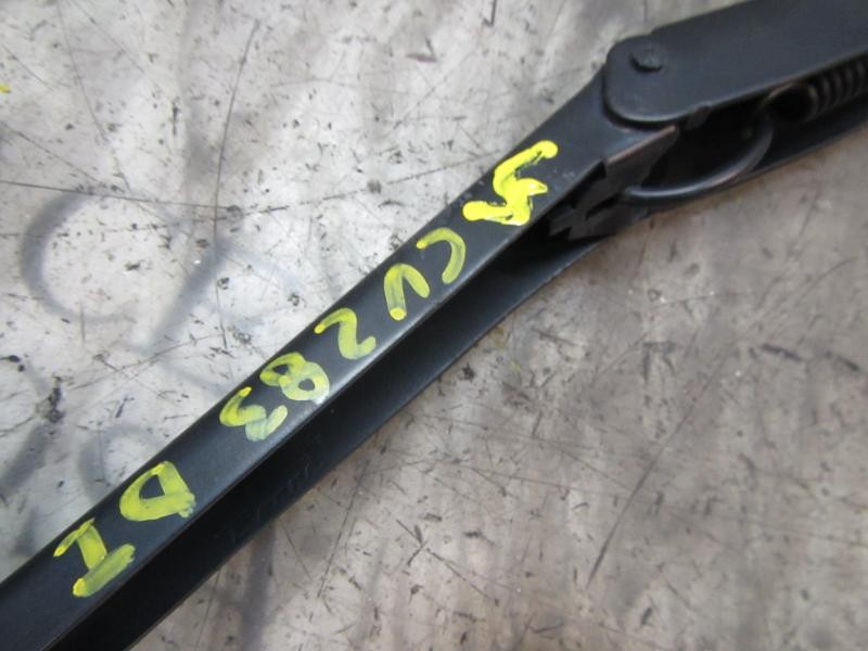 Recambio de brazo limpia delantero izquierdo para ford fiesta (cb1) 1.4 tdci cat referencia OEM IAM   