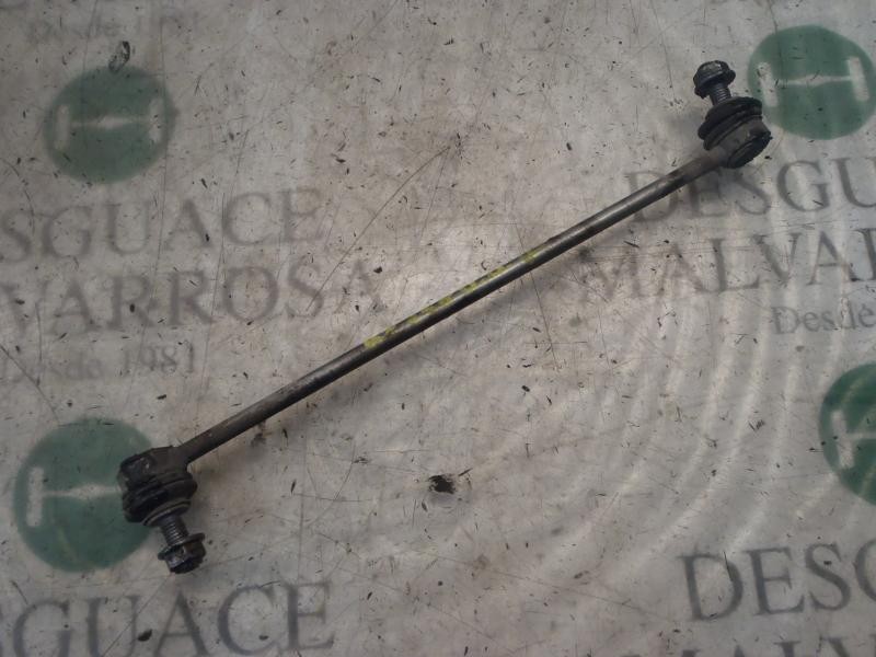 Recambio de tirante delantero derecho para smart forfour básico (70kw) referencia OEM IAM A4543200010  