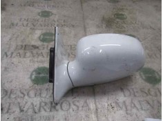 Recambio de espejo izquierdo para hyundai lantra familiar (rd) 1.9 d gls referencia OEM IAM    2