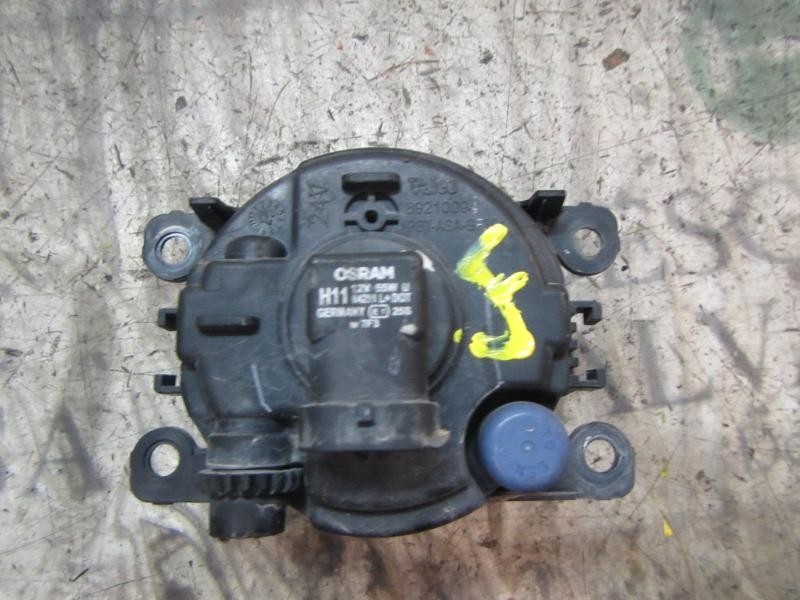 Recambio de faro antiniebla izquierdo para renault scenic ii 1.5 dci diesel referencia OEM IAM   