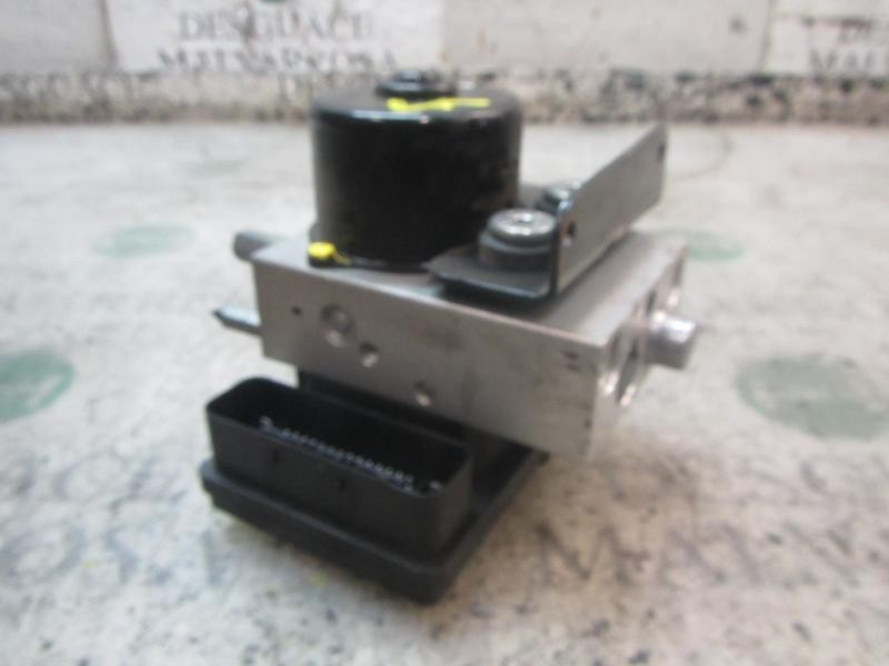 Recambio de abs para ssangyong kyron 2.7 turbodiesel cat (euro 4) referencia OEM IAM 4894009610 4894009600 06210208674