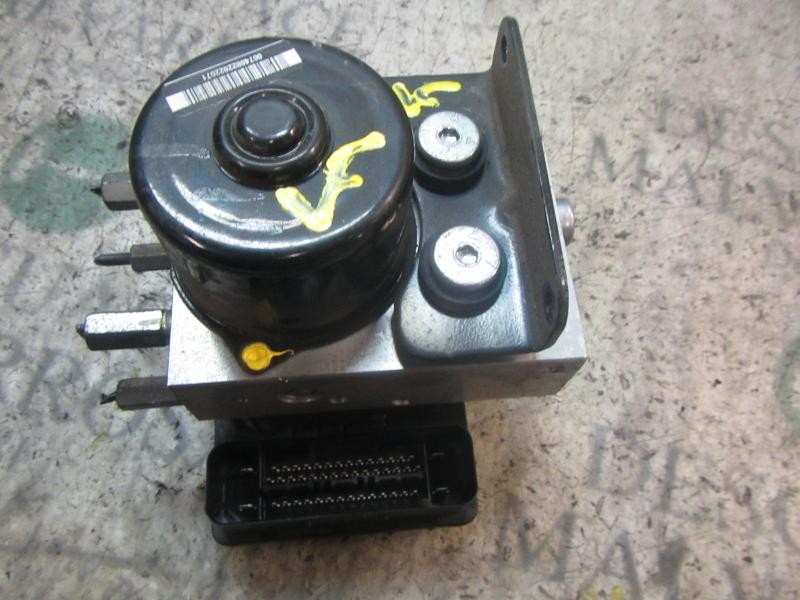 Recambio de abs para ssangyong kyron 2.7 turbodiesel cat (euro 4) referencia OEM IAM 4894009610 4894009600 06210208674