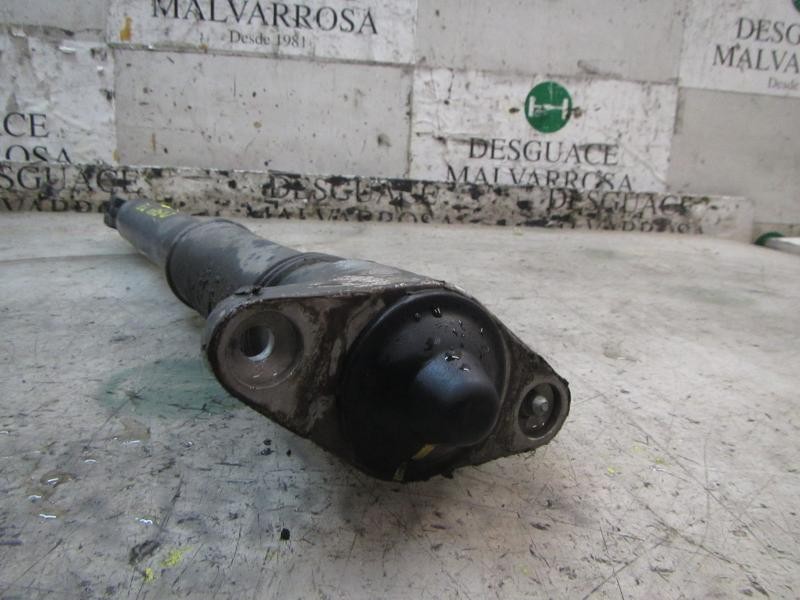 Recambio de amortiguador trasero izquierdo para kia cee´d 2.0 crdi referencia OEM IAM 553101H100  