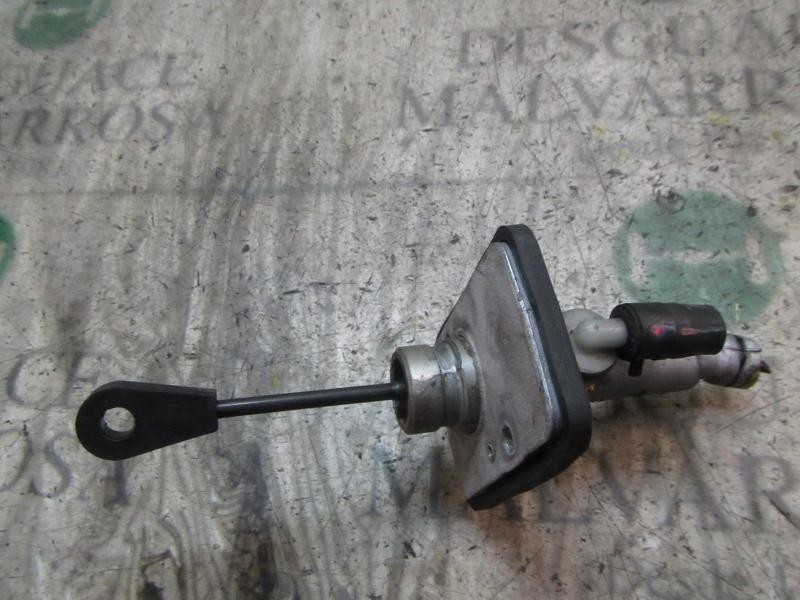 Recambio de bomba embrague para kia cee´d 2.0 crdi referencia OEM IAM 416052H000  