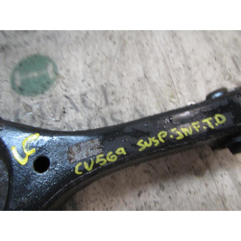 Recambio de brazo suspension inferior trasero derecho para kia cee´d 2.0 crdi referencia OEM IAM 552101H100  