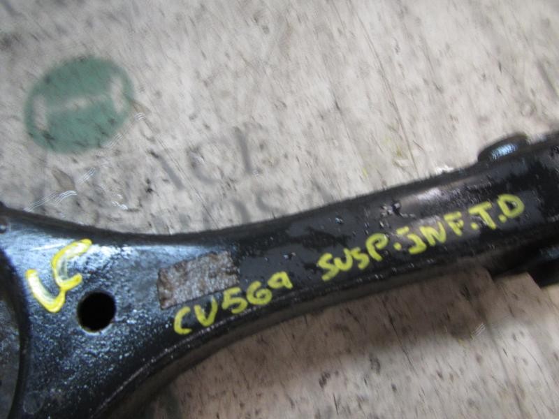 Recambio de brazo suspension inferior trasero derecho para kia cee´d 2.0 crdi referencia OEM IAM 552101H100  