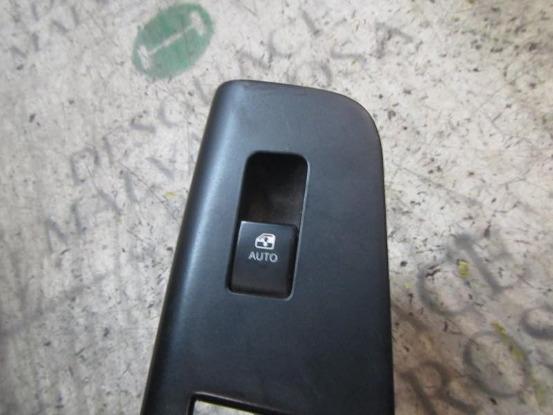 Recambio de mando elevalunas trasero derecho para kia cee´d 2.0 crdi referencia OEM IAM 935751H100EQ  