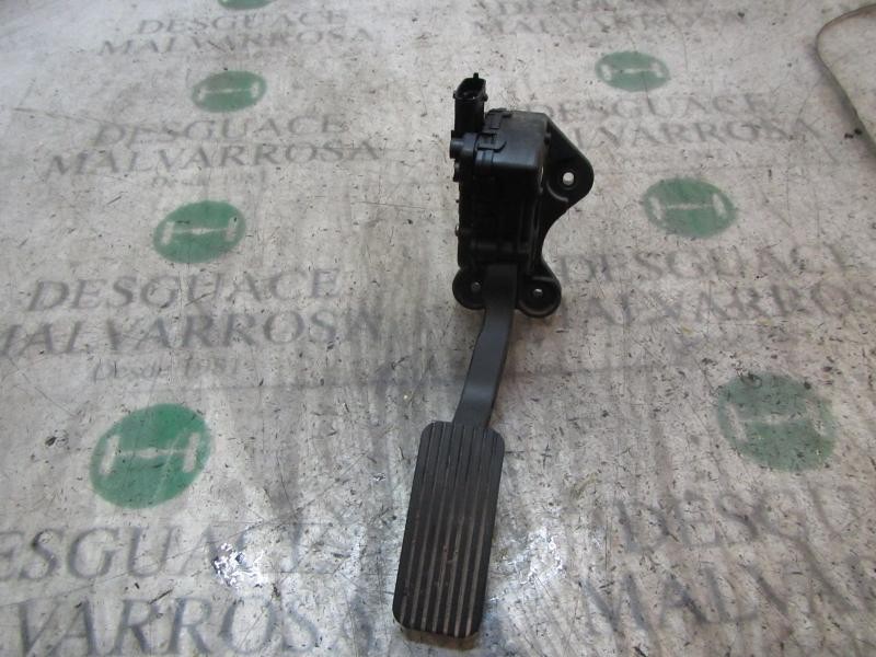 Recambio de potenciometro pedal para kia cee´d 2.0 crdi referencia OEM IAM 327002H300  