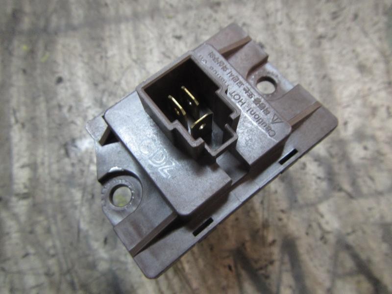 Recambio de resistencia calefaccion para kia cee´d 2.0 crdi referencia OEM IAM 972354D000  