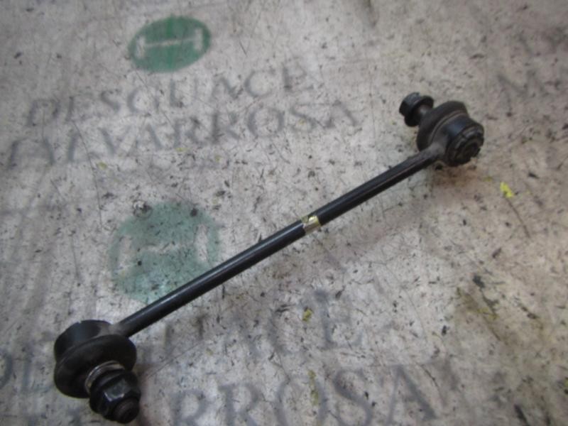 Recambio de tirante delantero izquierdo para kia cee´d 2.0 crdi referencia OEM IAM 548302H000  