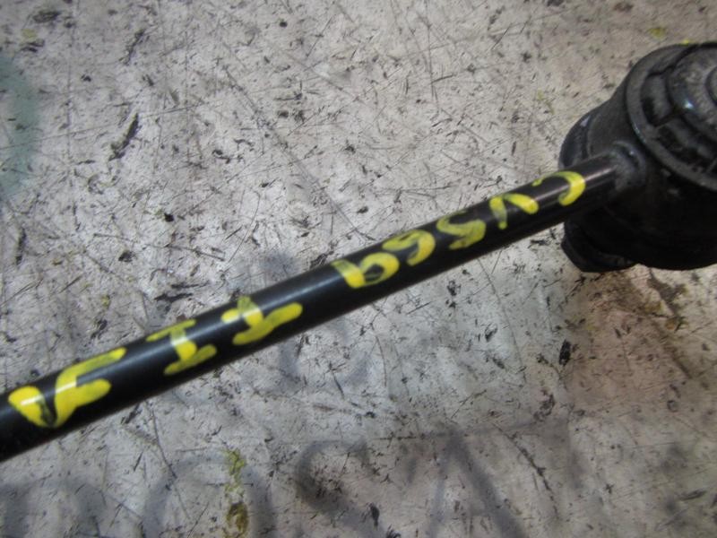 Recambio de tirante trasero izquierdo para kia cee´d 2.0 crdi referencia OEM IAM 555301H000  