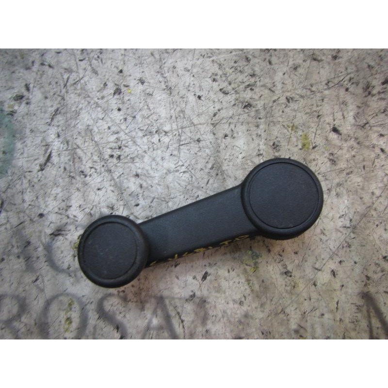 Recambio de maneta elevalunas trasera derecha para ford fiesta (cb1) 1.25 16v cat referencia OEM IAM 1197838  