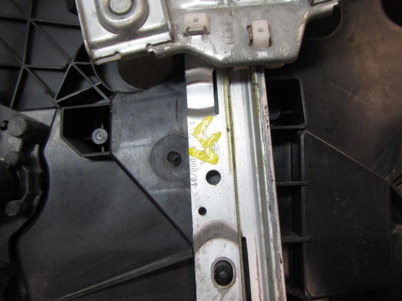 Recambio de elevalunas trasero izquierdo para ford fiesta (cb1) 1.25 16v cat referencia OEM IAM 2041182  