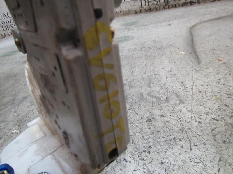 Recambio de cerradura puerta trasera derecha para nissan primera berlina (p11) 2.0 turbodiesel cat referencia OEM IAM   