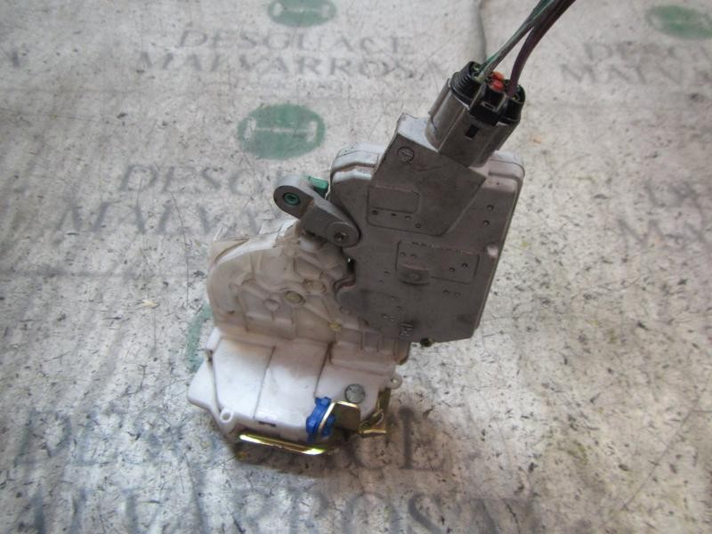 Recambio de cerradura puerta trasera derecha para nissan primera berlina (p11) 2.0 turbodiesel cat referencia OEM IAM   