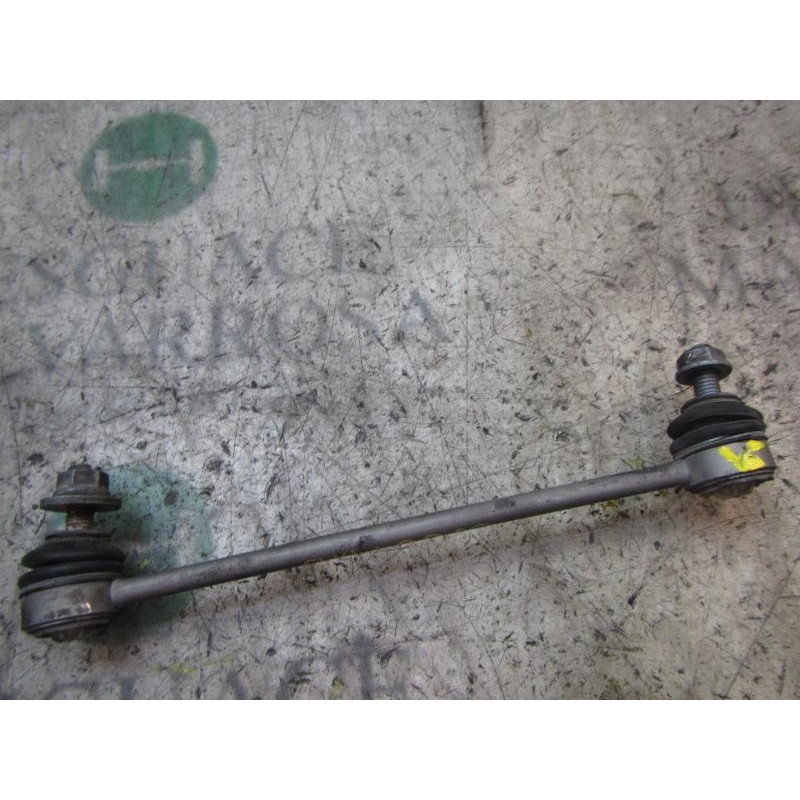 Recambio de tirante delantero derecho para mercedes-benz clase a (w169) 2.0 cdi cat referencia OEM IAM A1693200989  