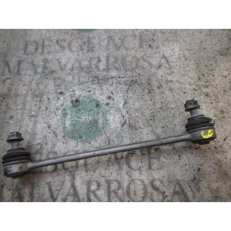 Recambio de tirante delantero izquierdo para mercedes-benz clase a (w169) 2.0 cdi cat referencia OEM IAM A1693200989  