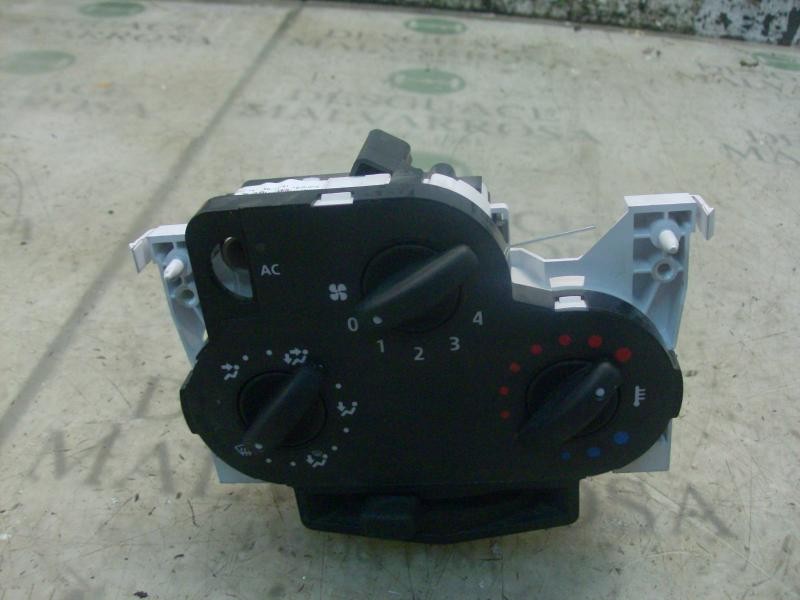 Recambio de mando calefaccion / aire acondicionado para dacia logan ambiance referencia OEM IAM 6001547667 69570002 69570002