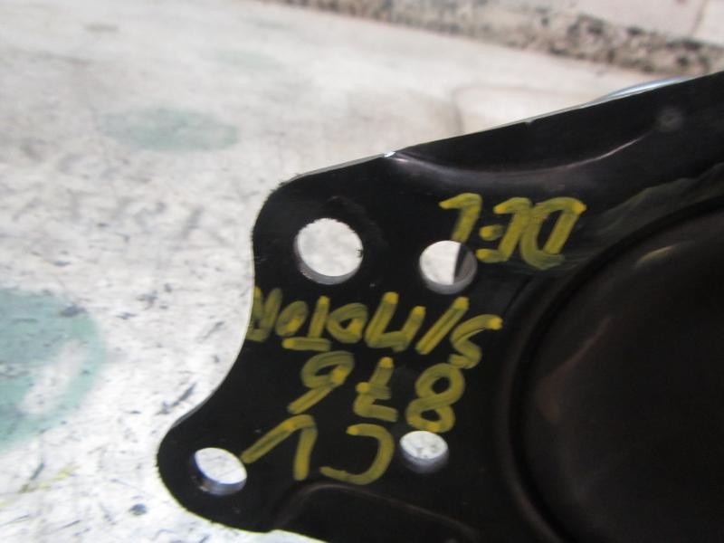 Recambio de soporte motor delantero para volkswagen polo (9n3) 1.4 tdi referencia OEM IAM   