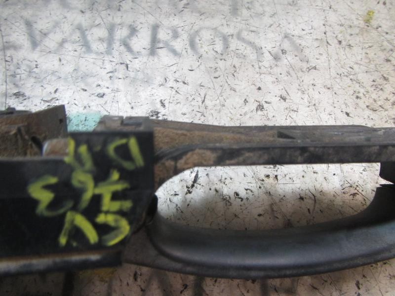 Recambio de maneta exterior delantera derecha para ford fiesta (cbk) 1.3 cat referencia OEM IAM   