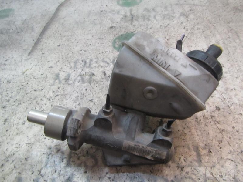 Recambio de bomba freno para nissan kubistar (x76) 1.5 dci turbodiesel cat referencia OEM IAM   