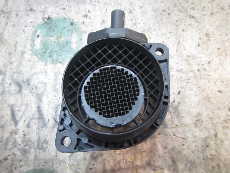 Recambio de caudalimetro para volkswagen polo (9n3) 1.4 tdi referencia OEM IAM   