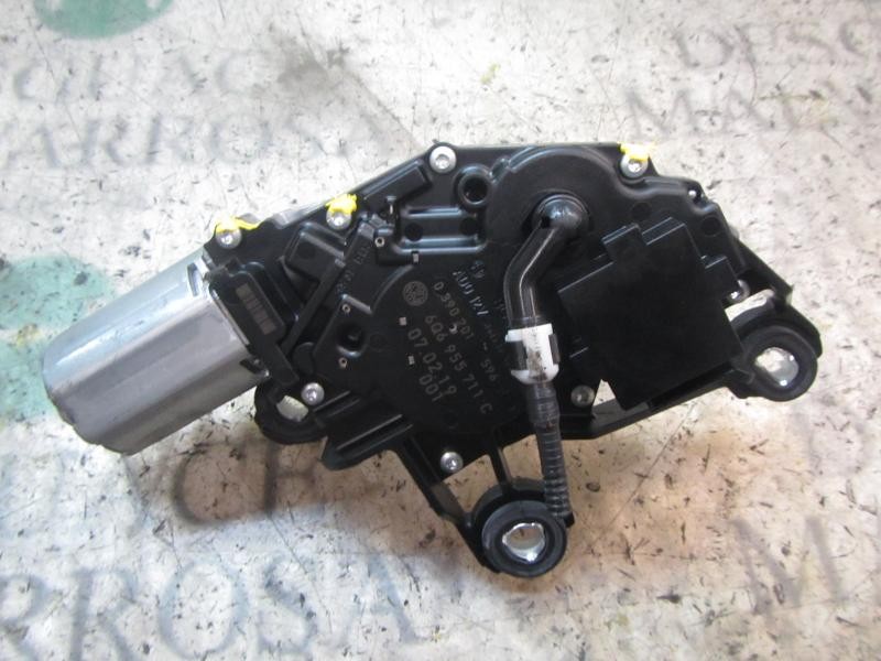 Recambio de motor limpia trasero para volkswagen polo (9n3) 1.4 tdi referencia OEM IAM   