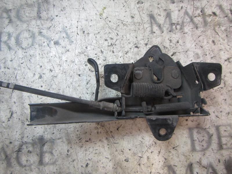 Recambio de cerradura capot para ssangyong rodius 2.7 turbodiesel cat referencia OEM IAM 7111021000  