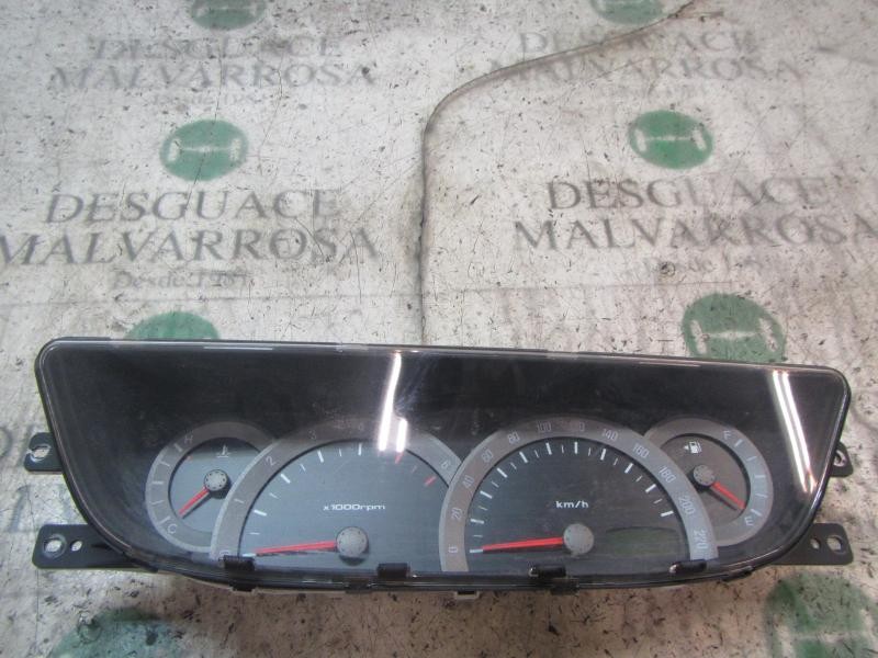 Recambio de cuadro instrumentos para ssangyong rodius 2.7 turbodiesel cat referencia OEM IAM 8020021100 MLV15091673 