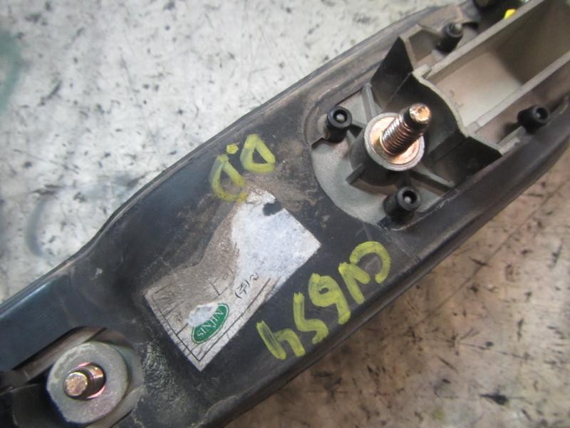 Recambio de maneta exterior delantera derecha para ssangyong rodius 2.7 turbodiesel cat referencia OEM IAM 7245021001LAK  