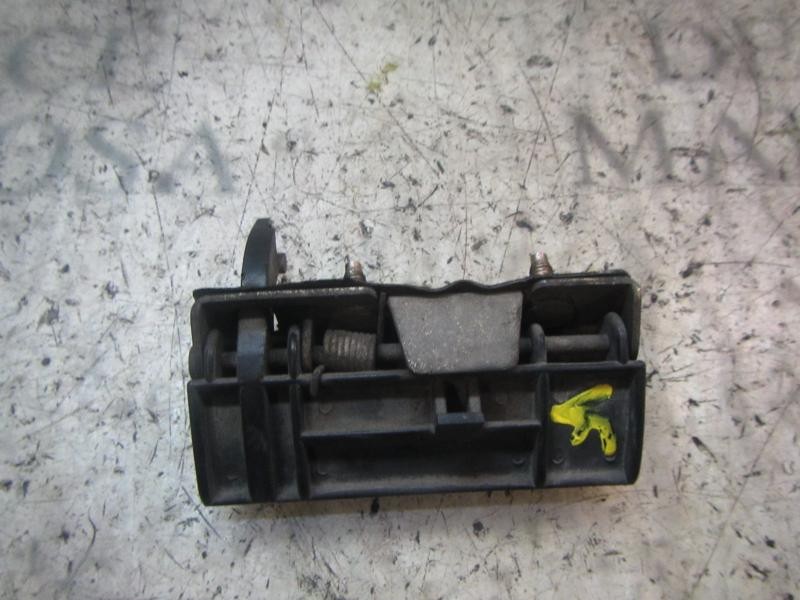 Recambio de maneta porton para ssangyong rodius 2.7 turbodiesel cat referencia OEM IAM 6617403093  