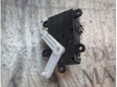 Recambio de motor apertura trampillas climatizador para ssangyong rodius 2.7 turbodiesel cat referencia OEM IAM 6912021040   2