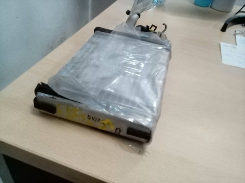 Recambio de radiador calefaccion / aire acondicionado para ssangyong rodius 2.7 turbodiesel cat referencia OEM IAM   