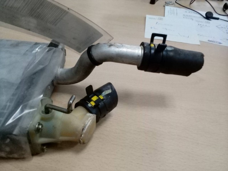 Recambio de radiador calefaccion / aire acondicionado para ssangyong rodius 2.7 turbodiesel cat referencia OEM IAM   