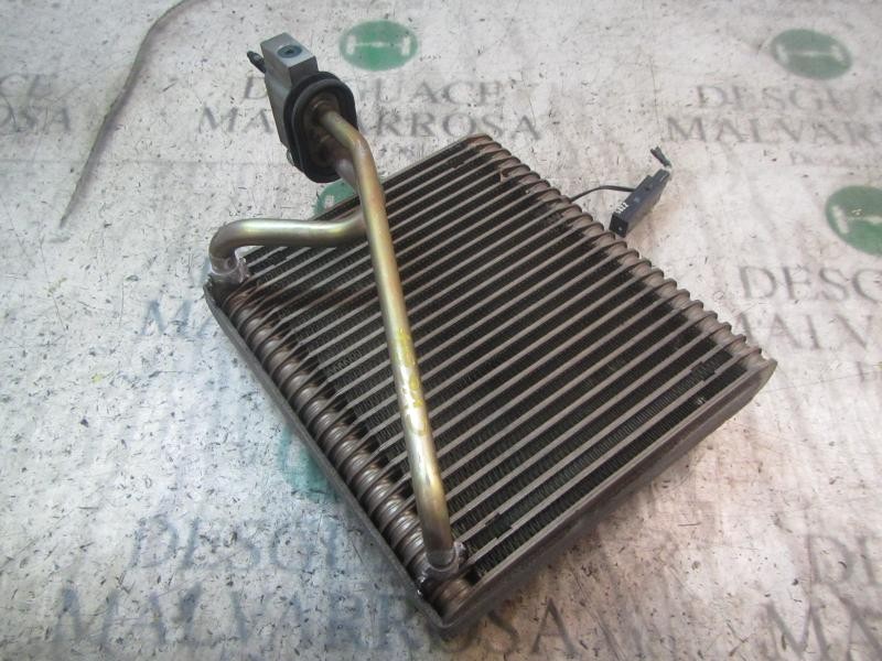 Recambio de evaporador aire acondicionado para ssangyong rodius 2.7 turbodiesel cat referencia OEM IAM   