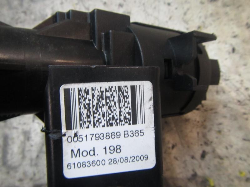 Recambio de antirrobo para fiat bravo (198) 1.6 jtdm 16v cat referencia OEM IAM 51793869 0051793869 61083600