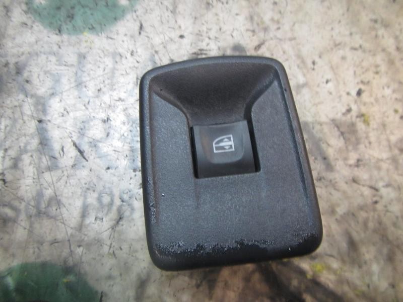 Recambio de mando elevalunas delantero derecho para renault kangoo 1.5 dci diesel fap referencia OEM IAM   
