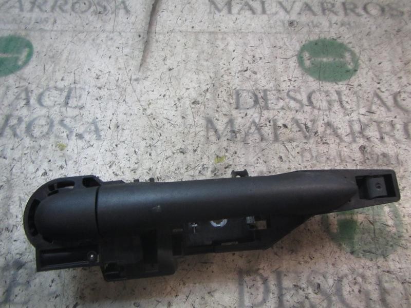 Recambio de maneta exterior delantera derecha para renault kangoo 1.5 dci diesel fap referencia OEM IAM   