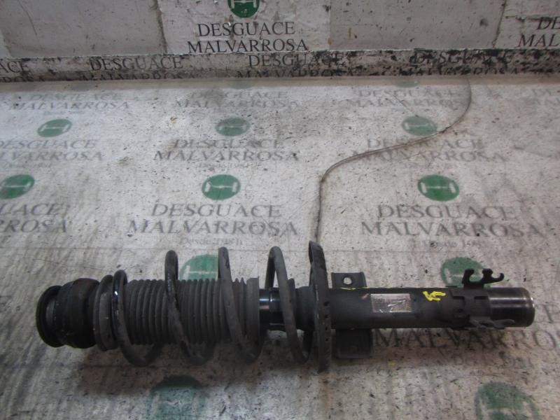 Recambio de amortiguador delantero derecho para skoda rapid active referencia OEM IAM 6R0413031BF  