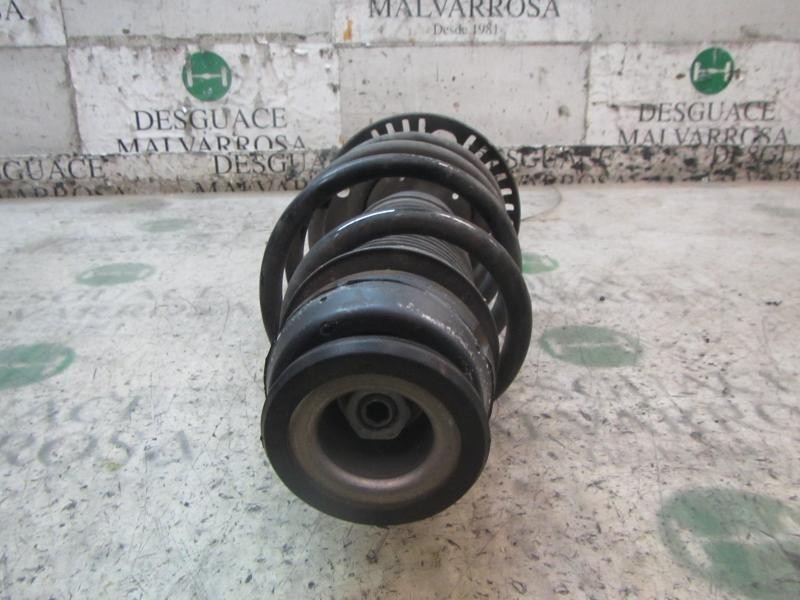 Recambio de amortiguador delantero derecho para skoda rapid active referencia OEM IAM 6R0413031BF  