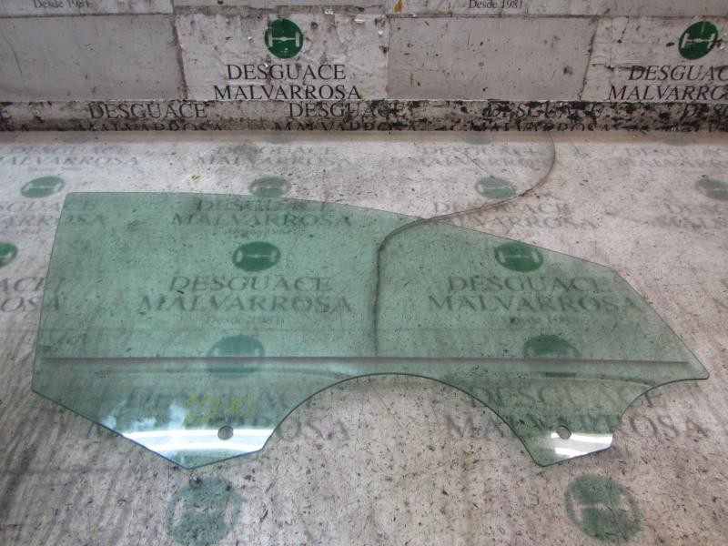 Recambio de cristal puerta delantero derecho para skoda rapid active referencia OEM IAM 5JA845202E  