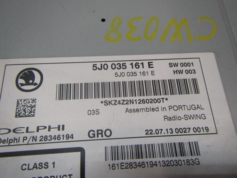 Recambio de sistema audio / radio cd para skoda rapid active referencia OEM IAM 5J0035161E 5J0035161E 28346194